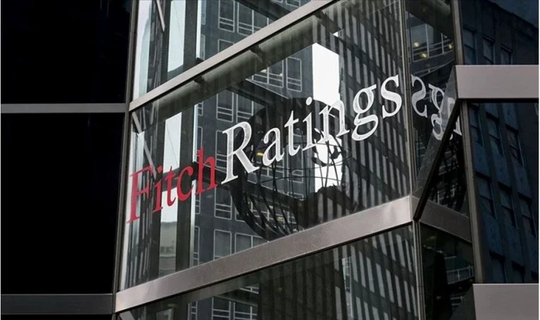 Fitch Ratings, Türkiye’nin kredi notunu yükseltti