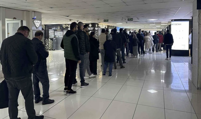 İstanbul’da altın kuyruğu