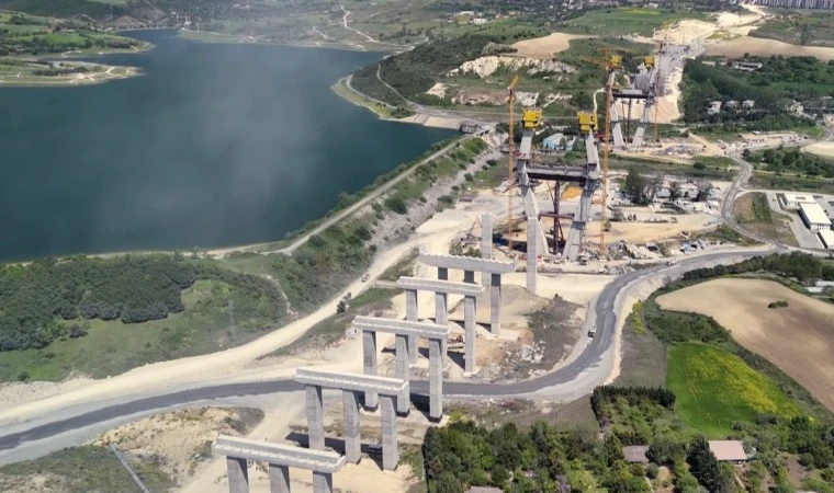 Kanal İstanbul’un ilk köprüsünün ayakları 100 metreyi aştı
