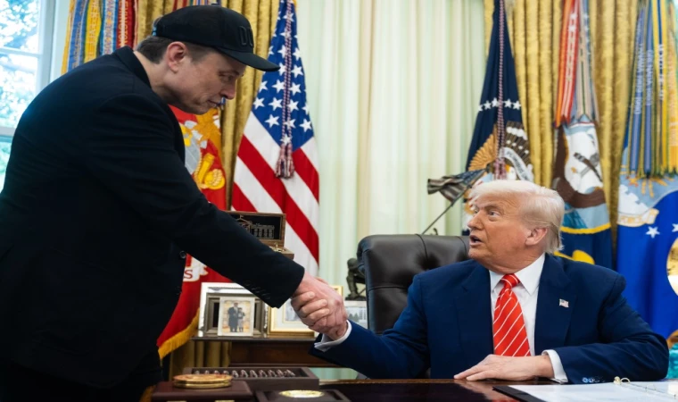 Trump: "Musk aklını kaçırmış"