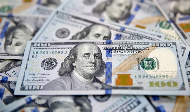 Dolar endeksi ilk kez aylık bazda yükseldi