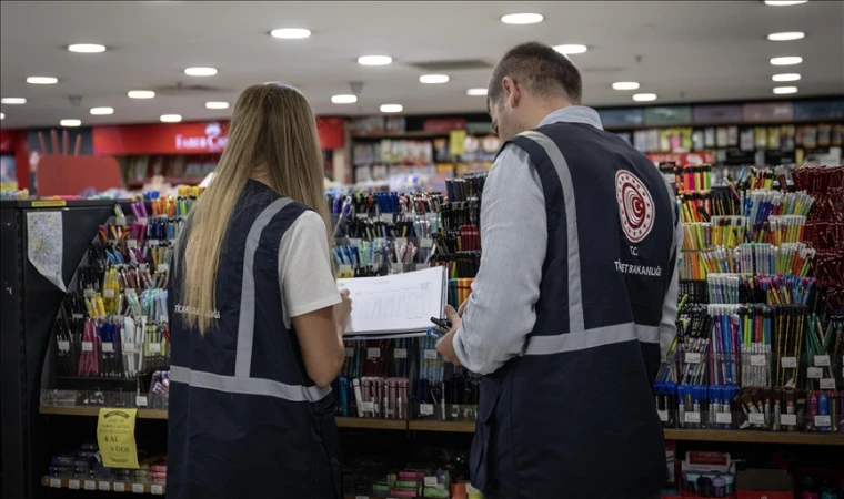 Kırtasiye ve okul ürünlerini denetlendi