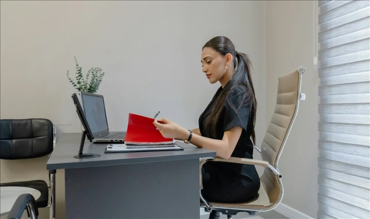 Hizmet üretim endeksi ekimde arttı