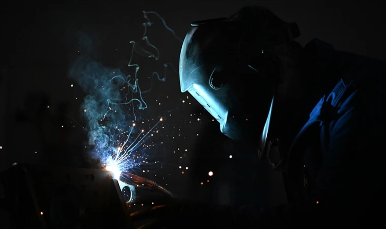 Türkiye ekonomisi yüzde 3,7 büyüdü