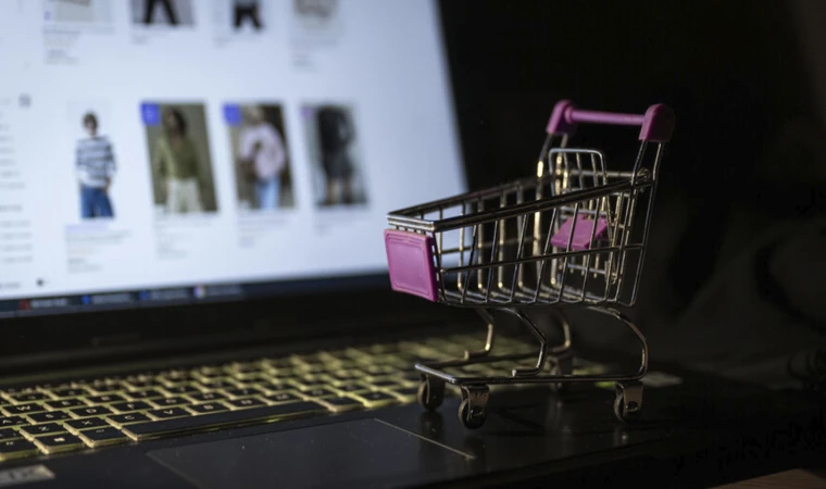 e-ticaret hacmi 10,6 trilyon liraya ulaştı