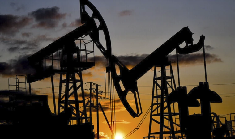 Ham petrol stokları 6,1 milyon varil azaldı