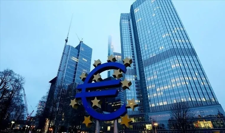 ECB'den "enflasyon risklerine karşı ihtiyat" vurgusu