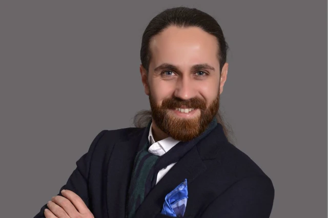 Susuz Şehir, Sessiz Siyasetçiler