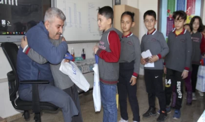 Kadir öğretmenin sınıfında duygusal anlar yaşandı