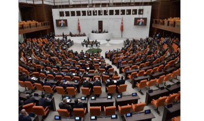 600 milletvekilinden 61’i partilerden istifa etti