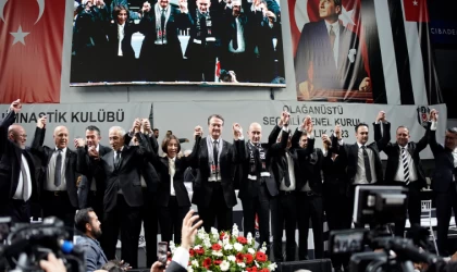 Beşiktaş’ın 35. başkanı Hasan Arat oldu