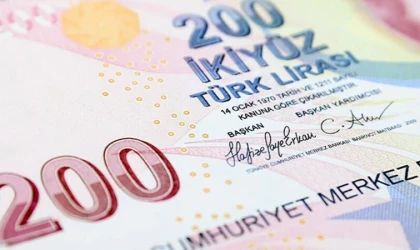 200 TL ve 50 TL’lik yeni banknotlar tedavüle verildi