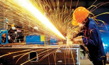 Sanayi üretimi aylık yüzde 3,2 arttı