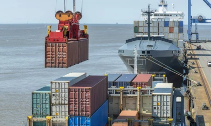 Batı Akdeniz ihracatında 1 milyar dolar sınırı aşıldı