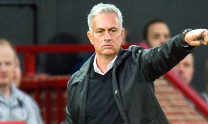 Fenerbahçe, Jose Mourinho ile görüşmelere başladığını duyurdu