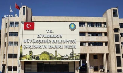 Diyarbakır Büyükşehir Belediyesinde personel kıyımı