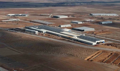 Türkiye’nin ilk raylı OSB’sinde fabrikalar yükseliyor