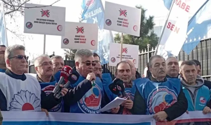 Birleşik Kamu-iş TÜİK önünde eylem yaptı