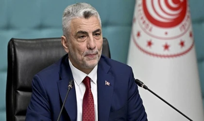 Bakan Bolat: "3,2’lik büyümenin 1,1 puanlık katkısı diş ticaret ailesinden gelmiştir"
