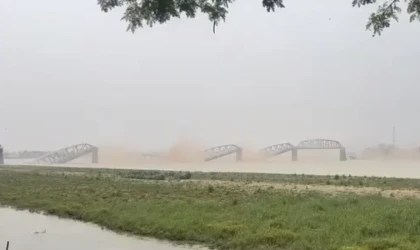 Myanmar'da 7.7 ve 6.4 büyüklüğünde deprem