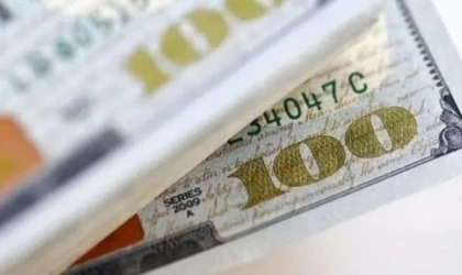 Cari denge 4,4 milyar dolar açık verdi