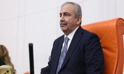 Sırrı Süreyya Önder'le ile ilgili açıklama