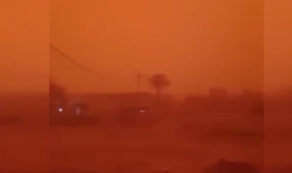 Irak'ı kum fırtınası vurdu:
