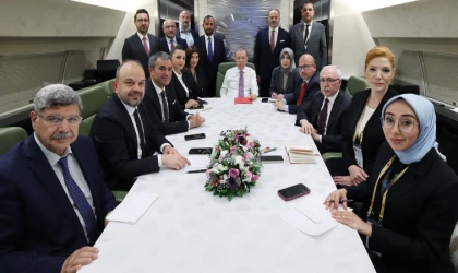 "Yeni anayasayı ülkemiz için istiyoruz"