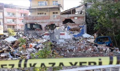 Balıkesir'de 786 artçı sarsıntı kaydedildi