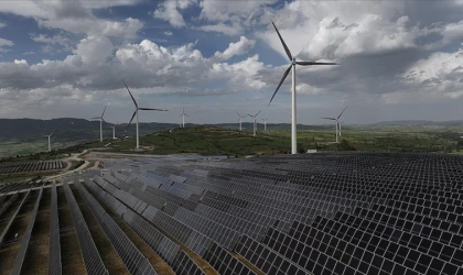 Yenilenebilir enerji kaynaklarıyla Avrupa'da öne çıkıyor