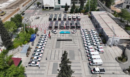 Büyükşehir’den Tarihi Araç Yatırımı