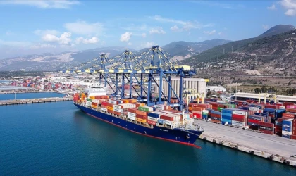 Türkiye'nin ihracatının yarıdan fazlası deniz yoluyla yapıldı