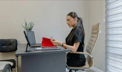 Hizmet üretim endeksi ekimde arttı