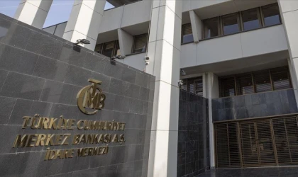 Merkez Bankası politika faizini yüzde 37'ye çekti