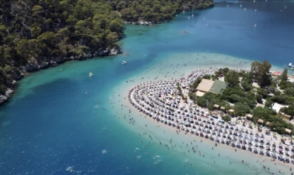 Turizm geliri 65,2 milyar dolar oldu