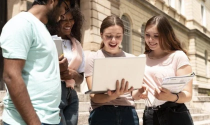 Z Kuşağı Bir İşte Ortalama 7 Ay Çalışıyor