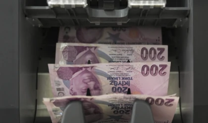 Martta en fazla aylık reel getiri mevduat faizinde oldu