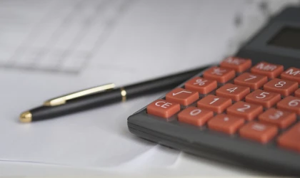 KGK, büyük işletmelerin finansal raporlama kriterlerinde değişikliğe gitti