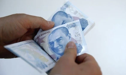 Türk lirasıyla dış ticaret 500 milyar lirayı aştı