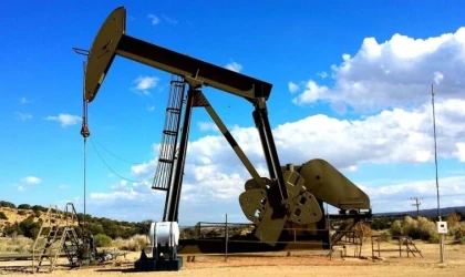 ABD'nin İran'a yeni saldırı hazırlığı Brent petrol fiyatını yükseltti